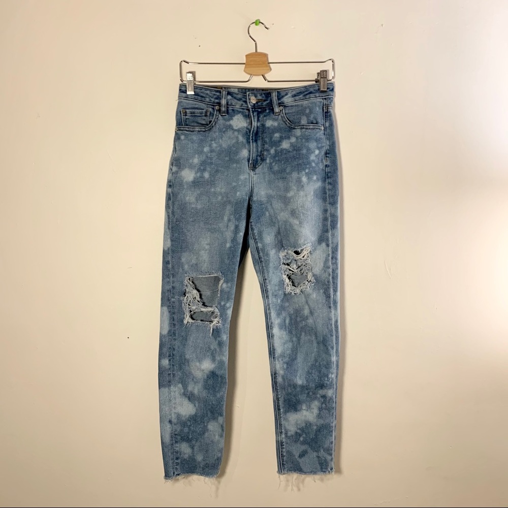 American Eagle Distressed Mom Jeans, sz 4